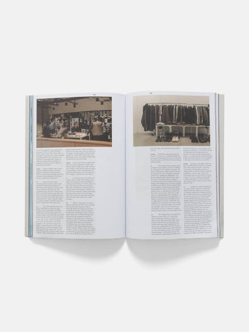 Close-up of the open APR Mag v0.1 photographed in studio.