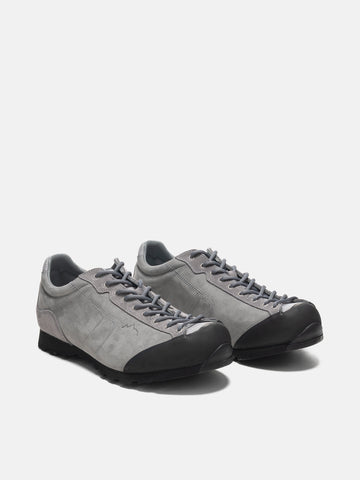 Three quarter shot of the Diemme Movida 92 Dark Grey Nubuck