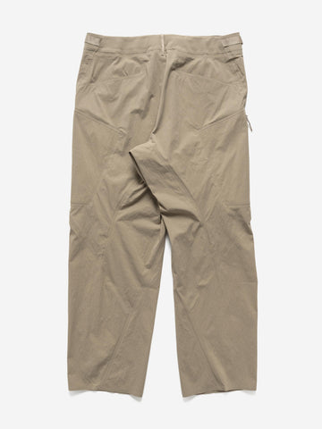 Back flat shot of the Veilance Spere Cargo Pant Lt Gnosis